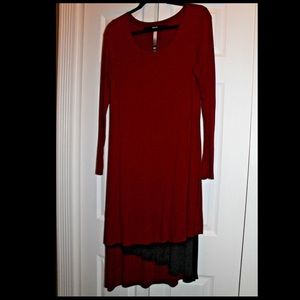 KENSIE Burgundy Asymmetrical Tier Midi Dress
